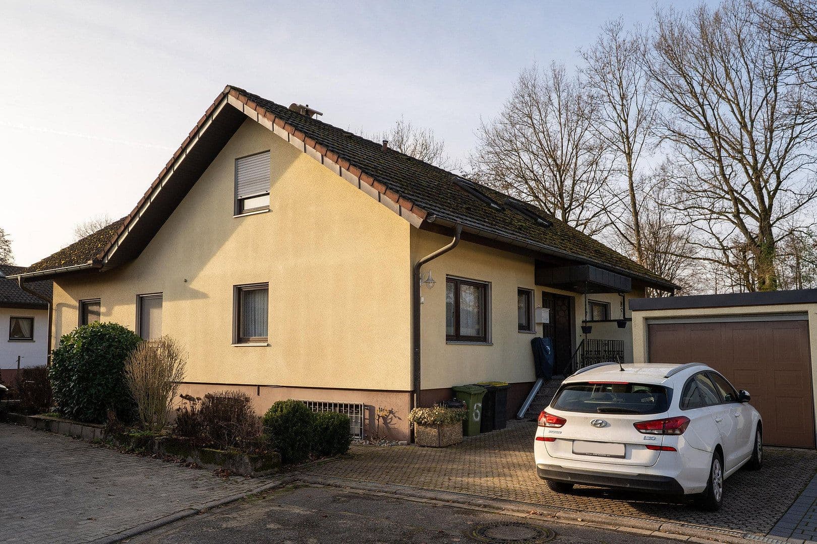 Predaj domu 160 m², pozemek 690 m², Bühl, Bádensko-Wurttembersko Predaj domu 160 m², pozemek 690 m², Bühl, Bádensko-Wurttembersko