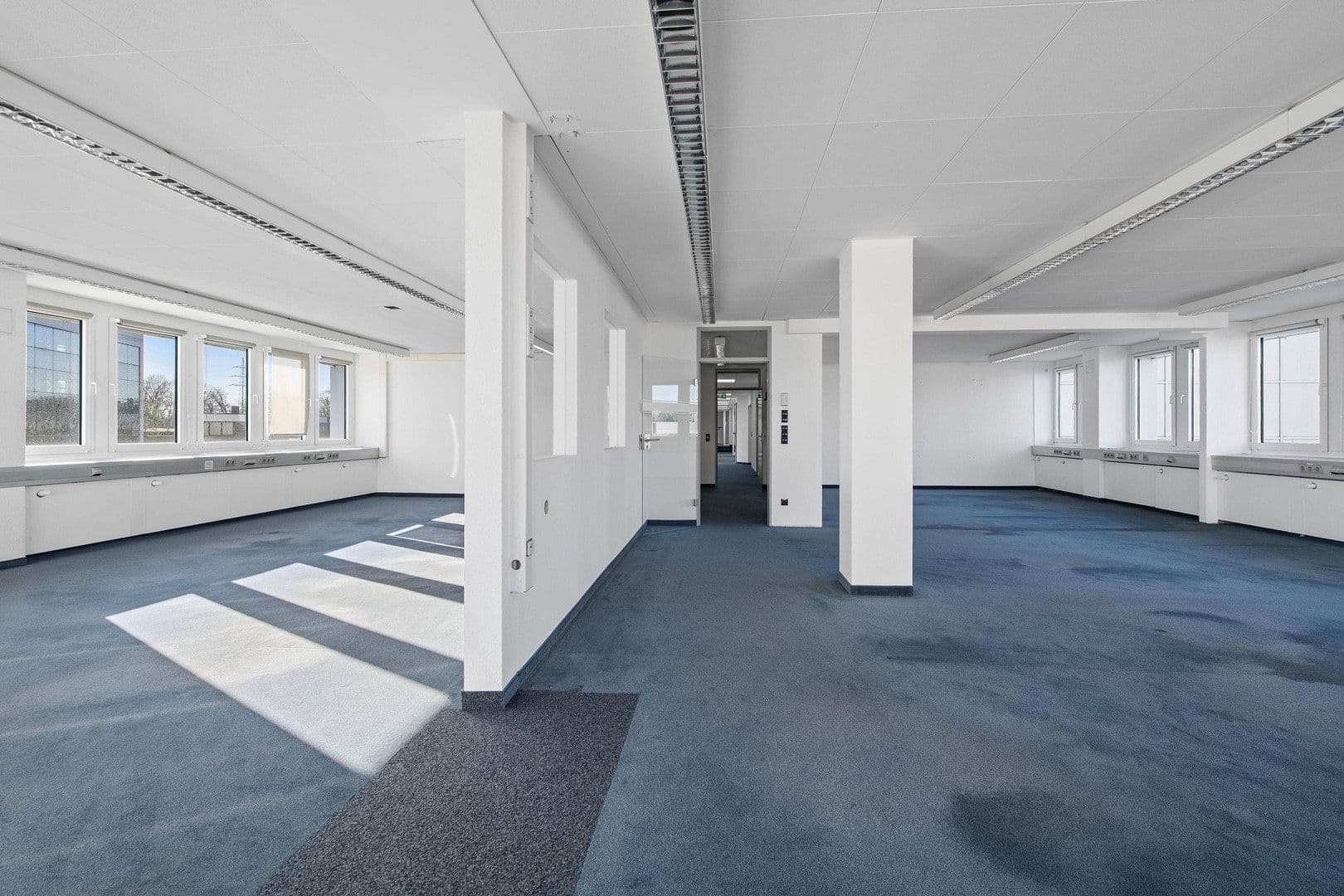 Prenájom kancelárie 646 m², Moselstr. 14, Neuss, Severné Porýnie - Westfálsko Prenájom kancelárie 646 m², Moselstr. 14, Neuss, Severné Porýnie - Westfálsko