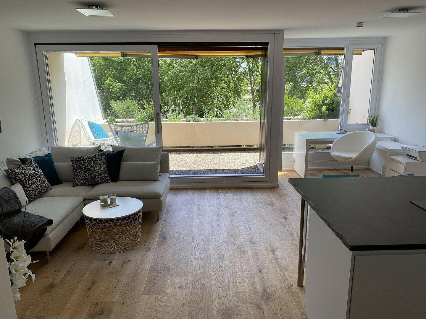 Prenájom bytu 1-izbový 49 m², Neckarpromenade 16, Mannheim, Bádensko-Wurttembersko Prenájom bytu 1-izbový 49 m², Neckarpromenade 16, Mannheim, Bádensko-Wurttembersko