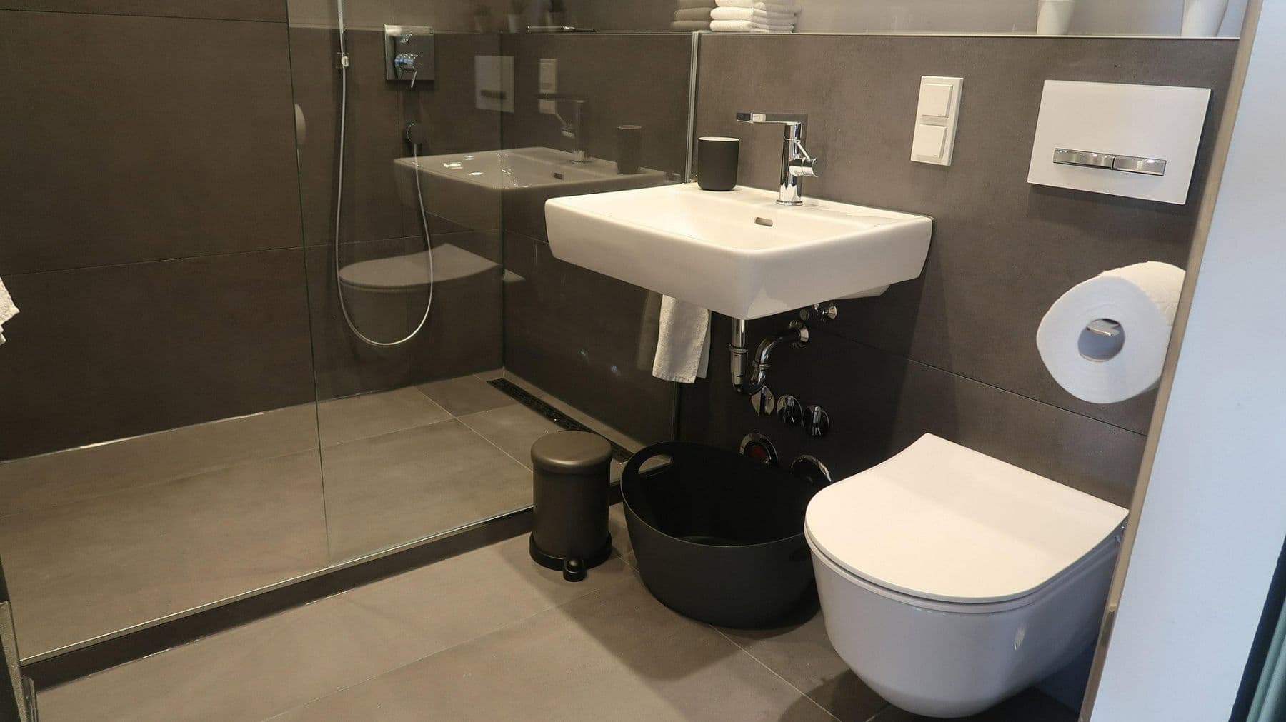 Prenájom bytu 1-izbový 49 m², Neckarpromenade 16, Mannheim, Bádensko-Wurttembersko Prenájom bytu 1-izbový 49 m², Neckarpromenade 16, Mannheim, Bádensko-Wurttembersko