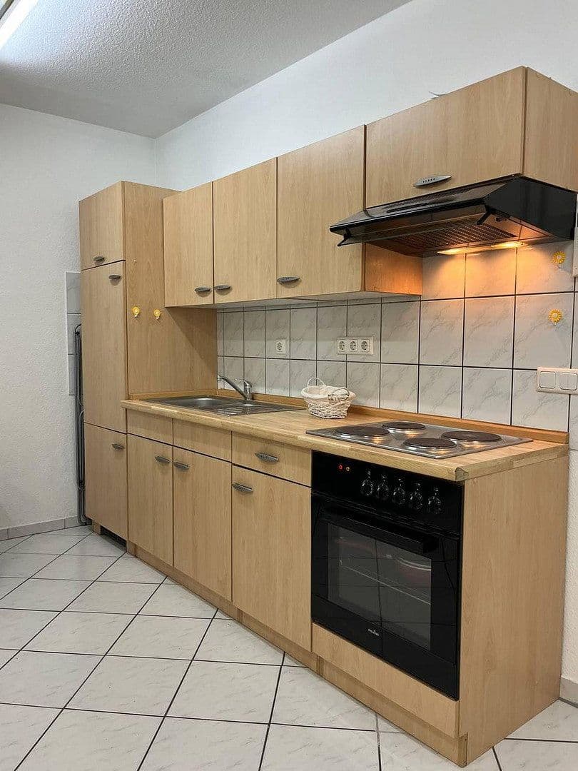 Prenájom bytu 1-izbový 35 m², Kerpen, Severné Porýnie - Westfálsko Prenájom bytu 1-izbový 35 m², Kerpen, Severné Porýnie - Westfálsko