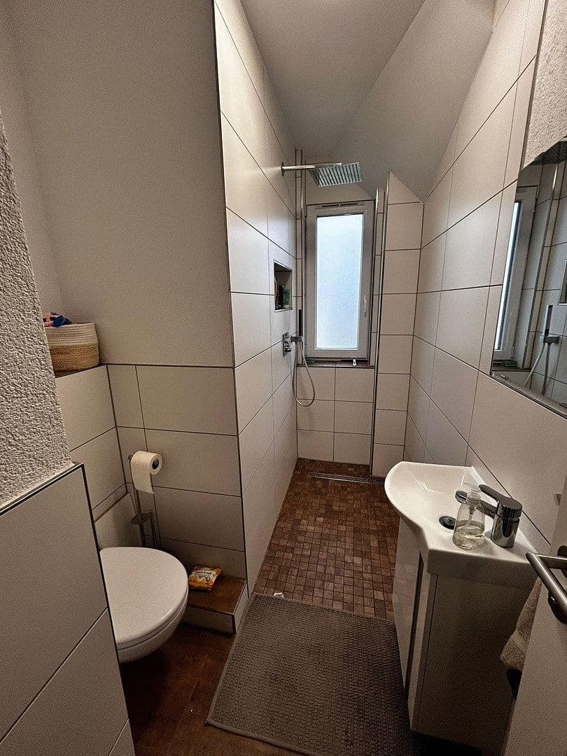 Prenájom bytu 3-izbový 78 m², Reudernerstr. 29, Nürtingen, Bádensko-Wurttembersko Prenájom bytu 3-izbový 78 m², Reudernerstr. 29, Nürtingen, Bádensko-Wurttembersko