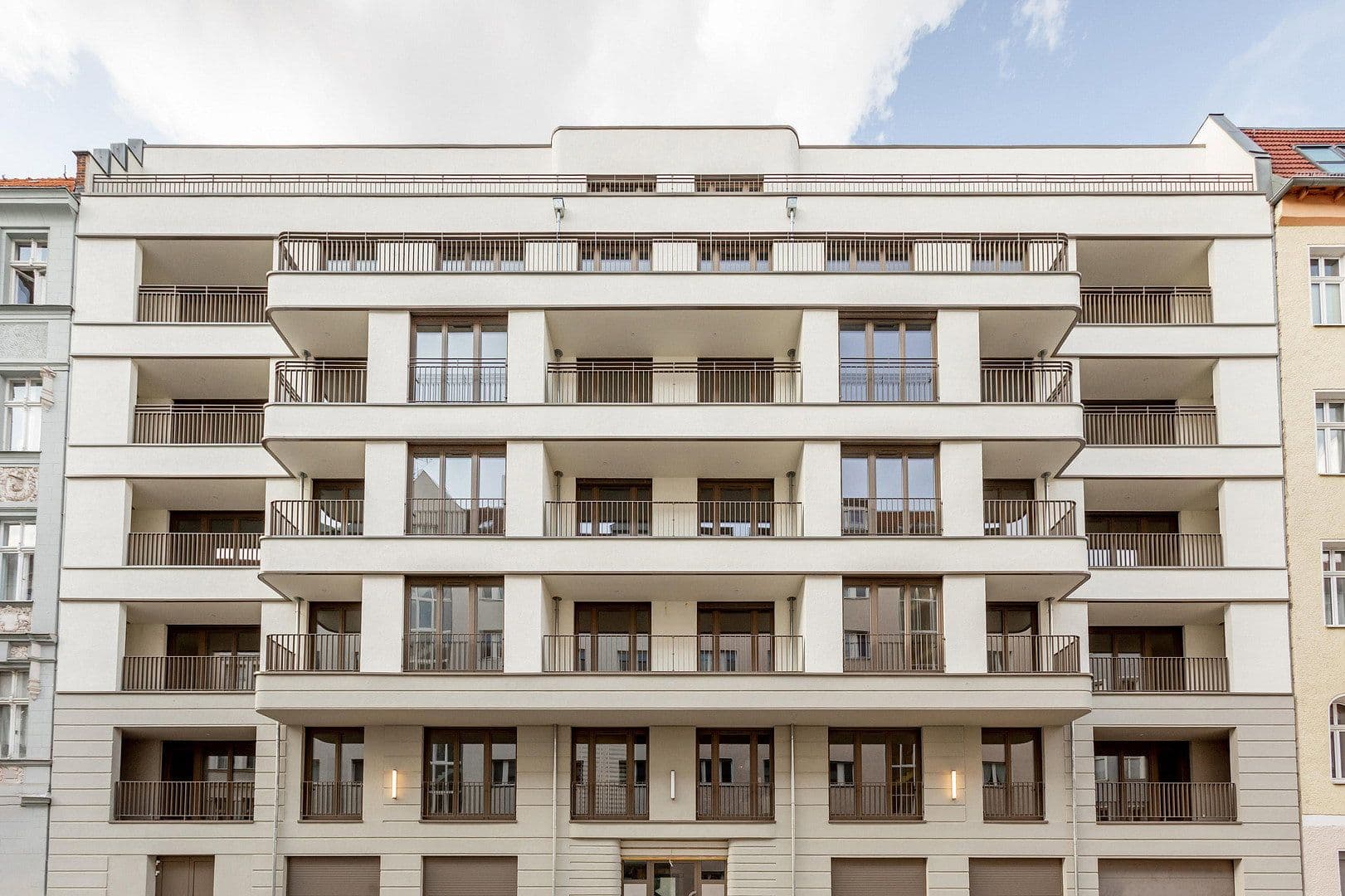 Predaj bytu 3-izbový 72 m², Hohenstaufenstr. 9, Berlin, Berlín Predaj bytu 3-izbový 72 m², Hohenstaufenstr. 9, Berlin, Berlín