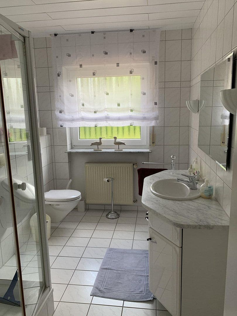 Predaj domu 161 m², pozemek 436 m², Ubstadt-Weiher, Bádensko-Wurttembersko Predaj domu 161 m², pozemek 436 m², Ubstadt-Weiher, Bádensko-Wurttembersko