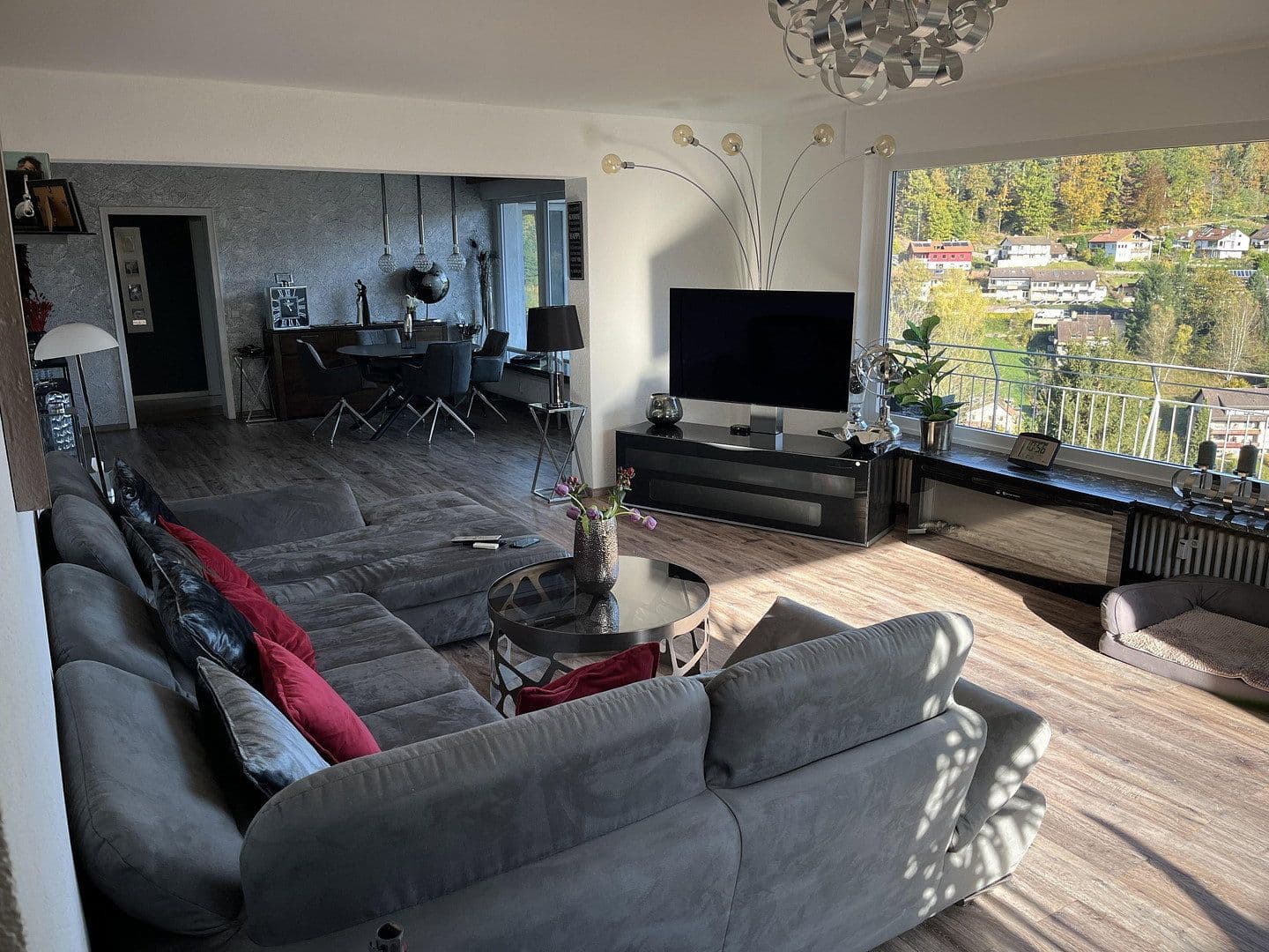 Predaj bytu 4-izbový 154 m², Bad Wildbad, Bádensko-Wurttembersko Predaj bytu 4-izbový 154 m², Bad Wildbad, Bádensko-Wurttembersko