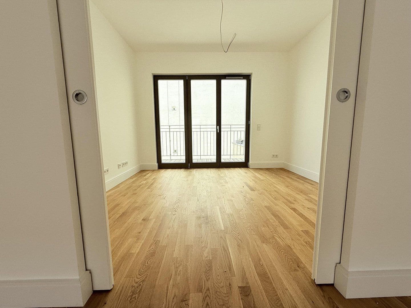 Predaj bytu 3-izbový 72 m², Hohenstaufenstr. 9, Berlin, Berlín Predaj bytu 3-izbový 72 m², Hohenstaufenstr. 9, Berlin, Berlín