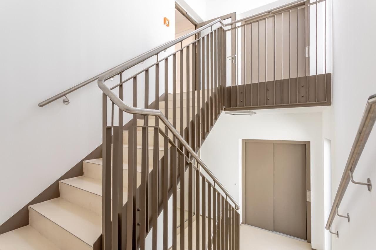 Predaj bytu 3-izbový 72 m², Hohenstaufenstraße 9, Berlin, Berlín Predaj bytu 3-izbový 72 m², Hohenstaufenstraße 9, Berlin, Berlín