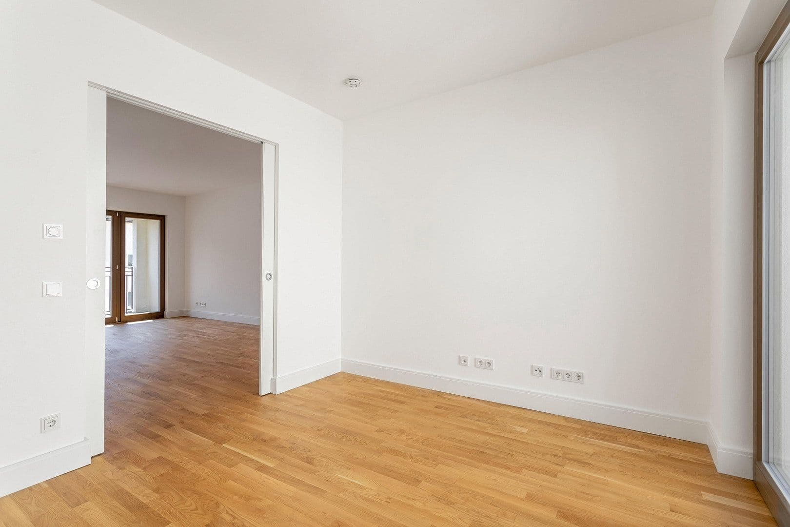 Predaj bytu 3-izbový 72 m², Hohenstaufenstraße 9, Berlin, Berlín Predaj bytu 3-izbový 72 m², Hohenstaufenstraße 9, Berlin, Berlín