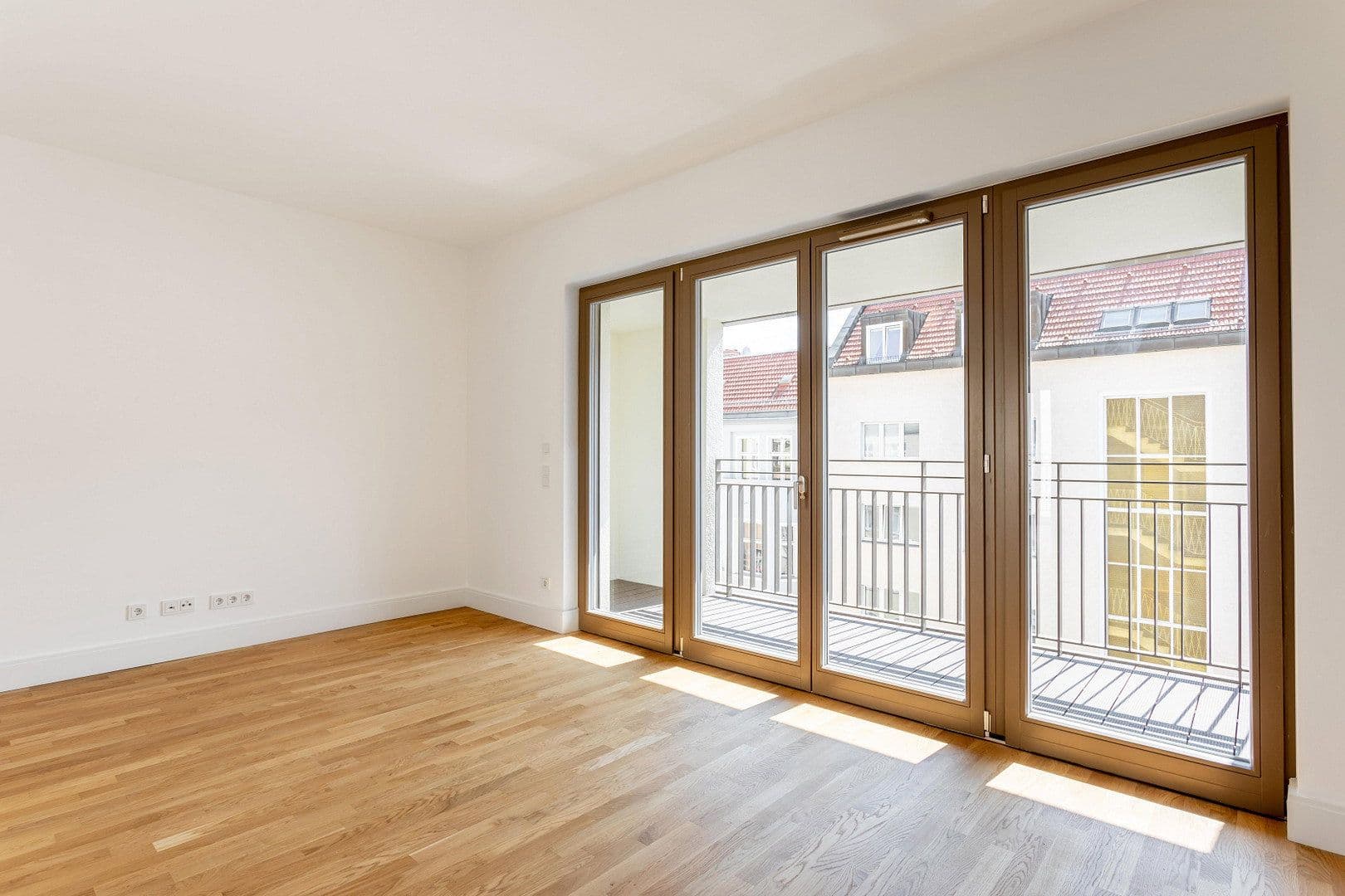 Predaj bytu 3-izbový 72 m², Hohenstaufenstraße 9, Berlin, Berlín Predaj bytu 3-izbový 72 m², Hohenstaufenstraße 9, Berlin, Berlín