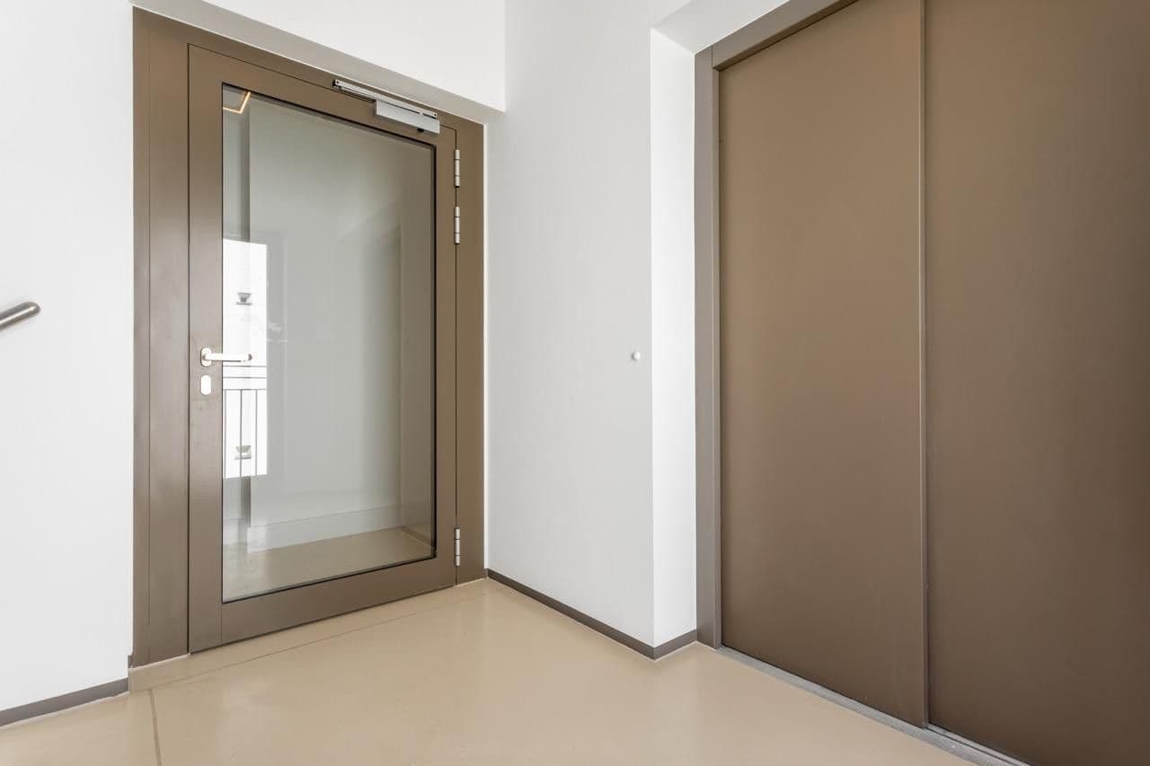 Predaj bytu 3-izbový 72 m², Hohenstaufenstraße 9, Berlin, Berlín Predaj bytu 3-izbový 72 m², Hohenstaufenstraße 9, Berlin, Berlín