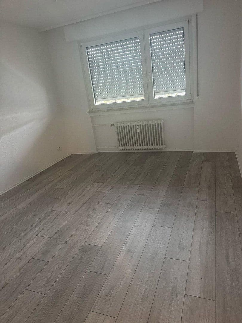 Prenájom bytu 2-izbový 60 m², Nordring 1, Frankfurt Bergen-Enkheim, Hesensko Prenájom bytu 2-izbový 60 m², Nordring 1, Frankfurt Bergen-Enkheim, Hesensko