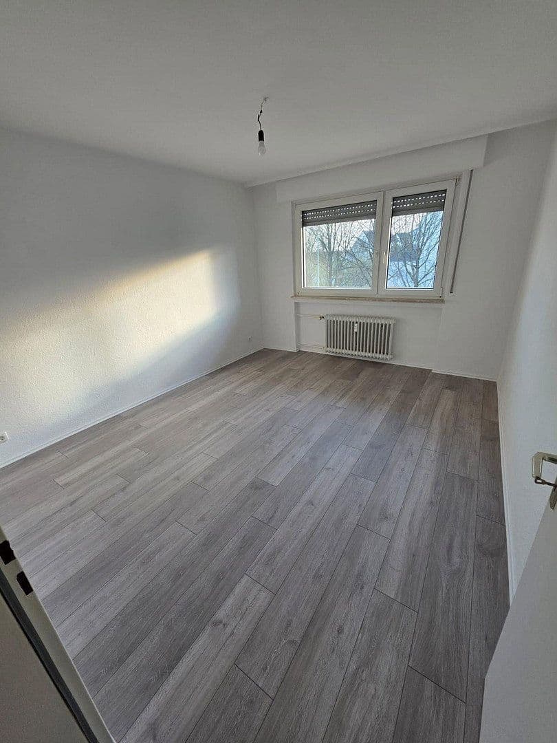 Prenájom bytu 2-izbový 60 m², Nordring 1, Frankfurt Bergen-Enkheim, Hesensko Prenájom bytu 2-izbový 60 m², Nordring 1, Frankfurt Bergen-Enkheim, Hesensko