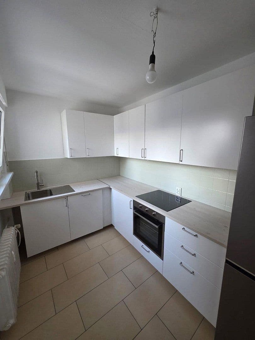 Prenájom bytu 2-izbový 60 m², Nordring 1, Frankfurt Bergen-Enkheim, Hesensko Prenájom bytu 2-izbový 60 m², Nordring 1, Frankfurt Bergen-Enkheim, Hesensko