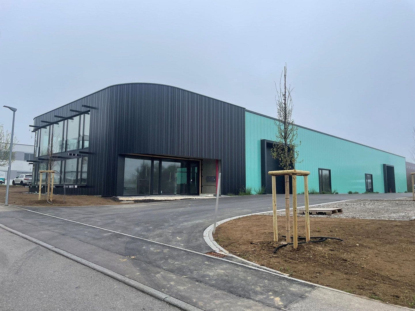 Prenájom nebytového priestoru 5.000 m², Göppingen, Bádensko-Wurttembersko Prenájom nebytového priestoru 5.000 m², Göppingen, Bádensko-Wurttembersko