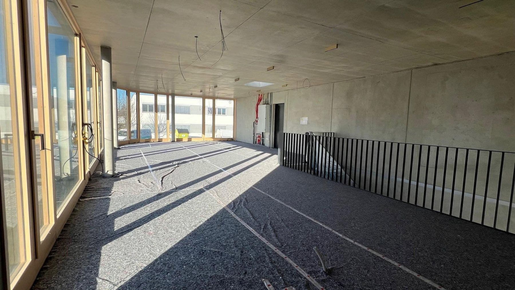 Prenájom nebytového priestoru 5.000 m², Göppingen, Bádensko-Wurttembersko Prenájom nebytového priestoru 5.000 m², Göppingen, Bádensko-Wurttembersko