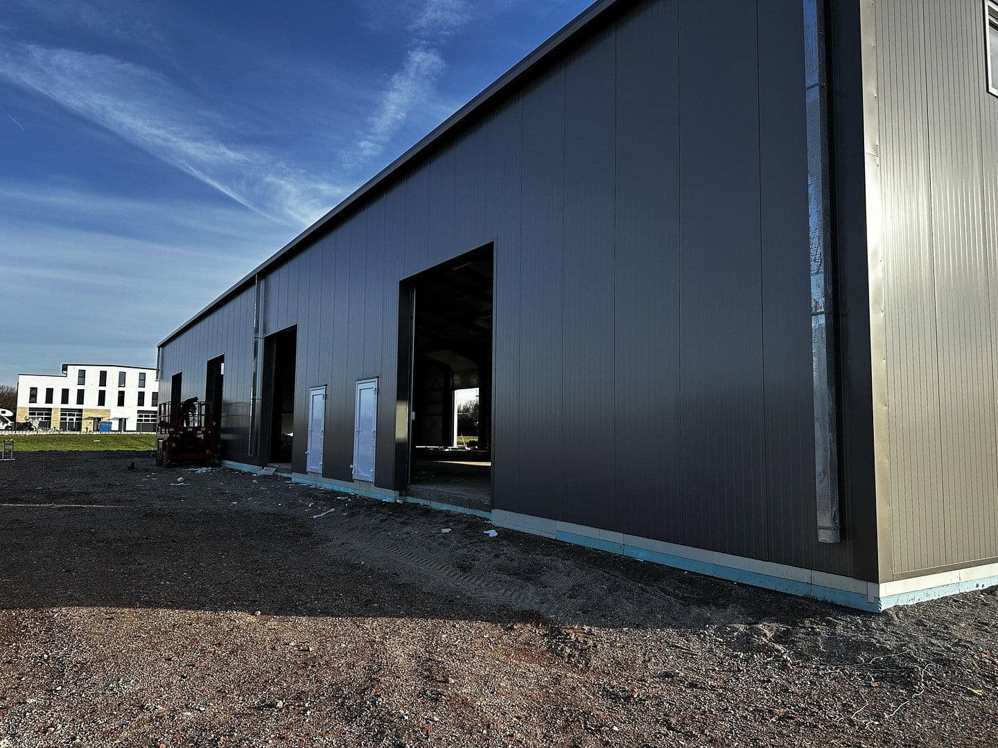 Prenájom nebytového priestoru 2.700 m², Michael Schäffer Straße 11d, Bobingen, Bavorsko Prenájom nebytového priestoru 2.700 m², Michael Schäffer Straße 11d, Bobingen, Bavorsko