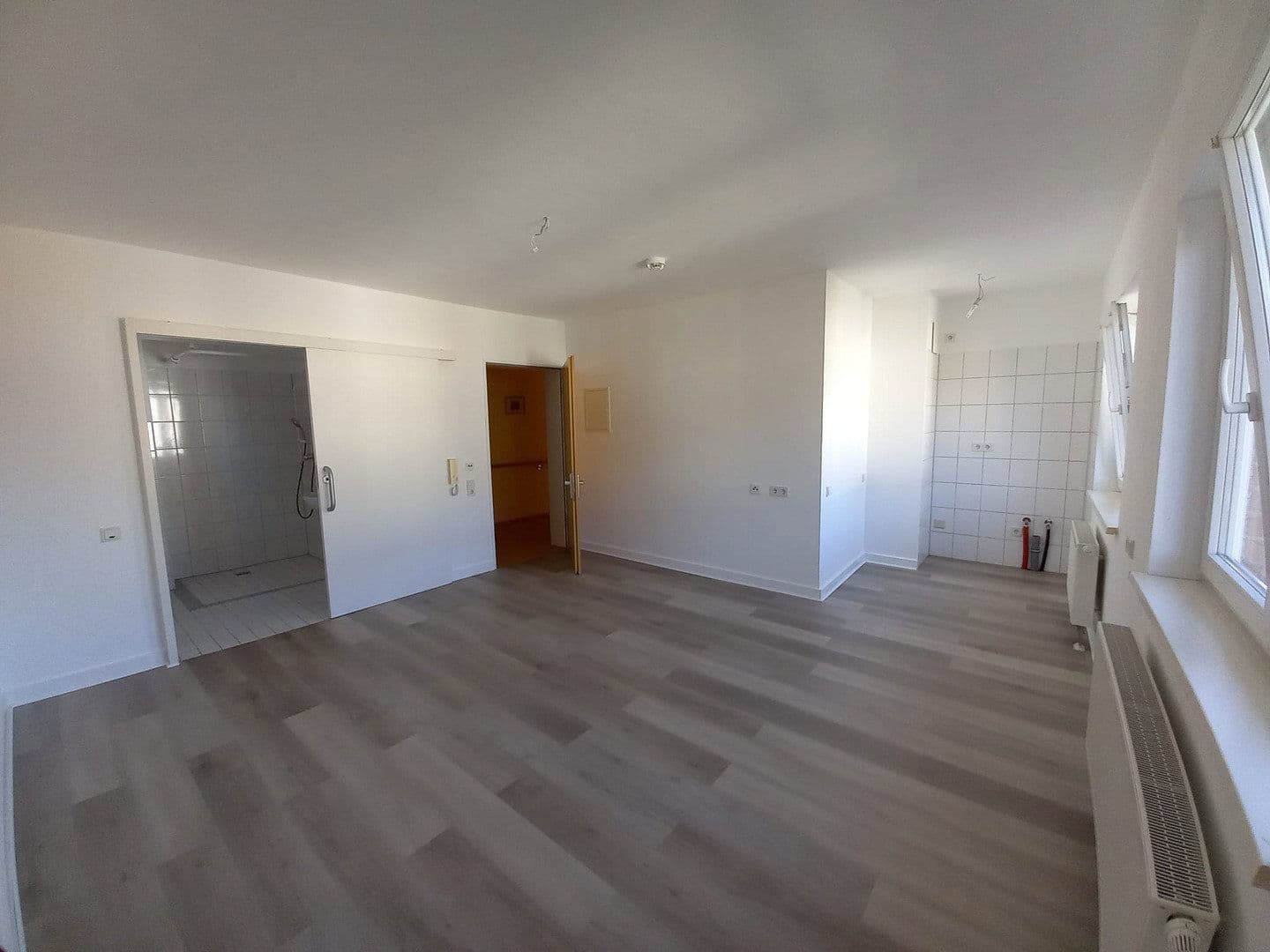 Prenájom bytu 1-izbový 26 m², Rathenaustr. 1, Wuppertal, Severné Porýnie - Westfálsko Prenájom bytu 1-izbový 26 m², Rathenaustr. 1, Wuppertal, Severné Porýnie - Westfálsko