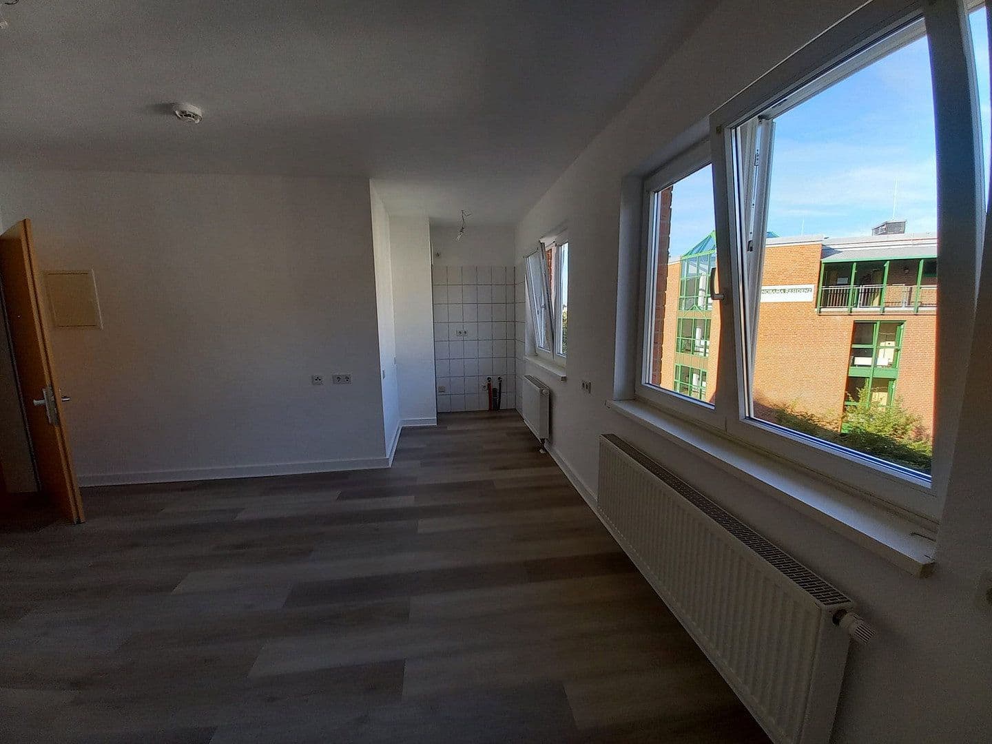 Prenájom bytu 1-izbový 26 m², Rathenaustr. 1, Wuppertal, Severné Porýnie - Westfálsko Prenájom bytu 1-izbový 26 m², Rathenaustr. 1, Wuppertal, Severné Porýnie - Westfálsko