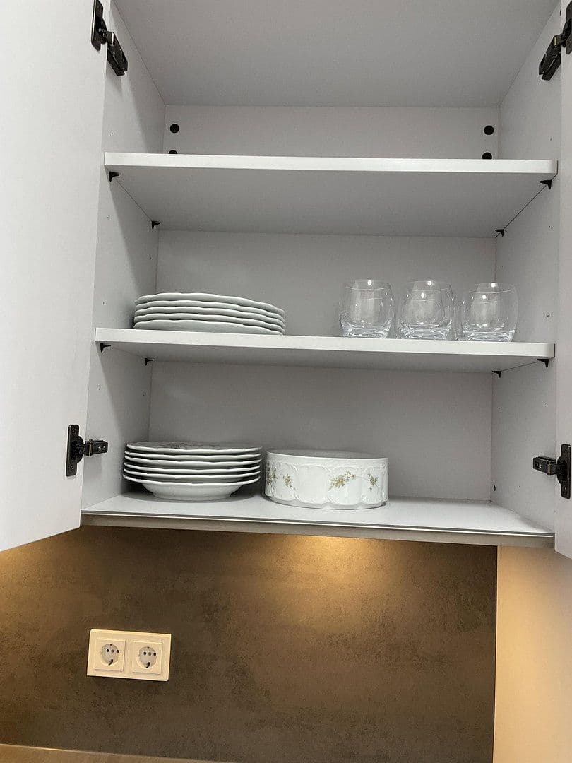 Prenájom bytu 2-izbový 58 m², Berlin, Berlín Prenájom bytu 2-izbový 58 m², Berlin, Berlín