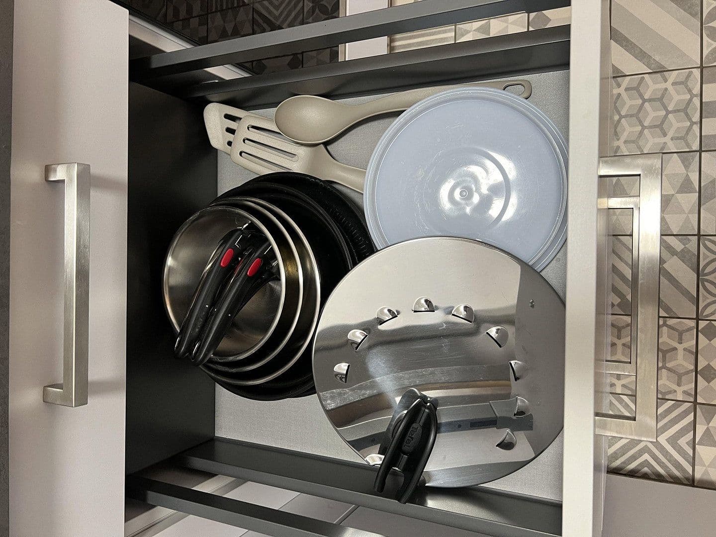 Prenájom bytu 2-izbový 58 m², Berlin, Berlín Prenájom bytu 2-izbový 58 m², Berlin, Berlín