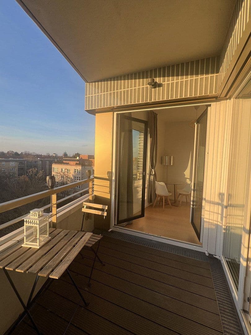 Prenájom bytu 2-izbový 58 m², Berlin, Berlín Prenájom bytu 2-izbový 58 m², Berlin, Berlín