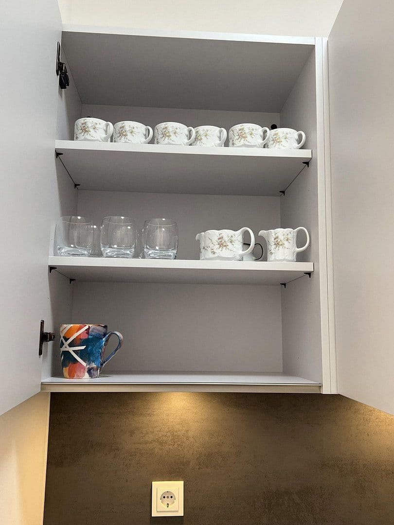 Prenájom bytu 2-izbový 58 m², Berlin, Berlín Prenájom bytu 2-izbový 58 m², Berlin, Berlín