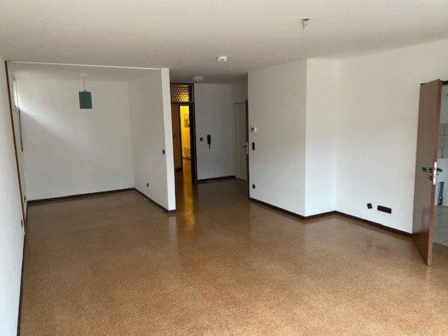 Prenájom bytu 1-izbový 26 m², Rathenaustraße 1 - (E3+E4+E10), Wuppertal, Severné Porýnie - Westfálsko Prenájom bytu 1-izbový 26 m², Rathenaustraße 1 - (E3+E4+E10), Wuppertal, Severné Porýnie - Westfálsko