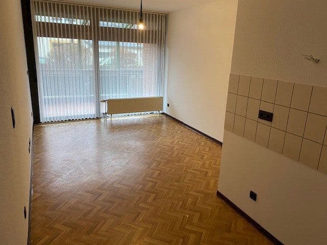 Prenájom bytu 1-izbový 26 m², Rathenaustraße 1 - (E3+E4+E10), Wuppertal, Severné Porýnie - Westfálsko Prenájom bytu 1-izbový 26 m², Rathenaustraße 1 - (E3+E4+E10), Wuppertal, Severné Porýnie - Westfálsko