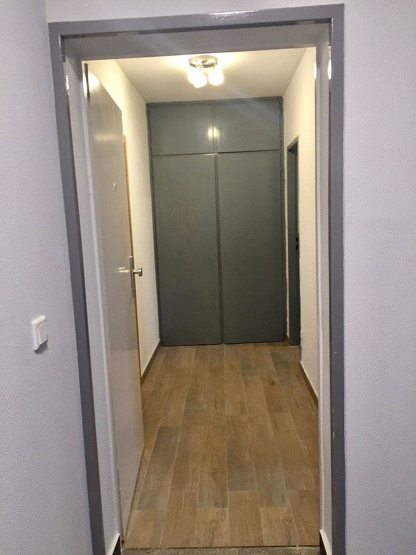 Prenájom bytu 2-izbový 57 m², Am Schwalbenschwanz 75, Frankfurt, Hesensko Prenájom bytu 2-izbový 57 m², Am Schwalbenschwanz 75, Frankfurt, Hesensko