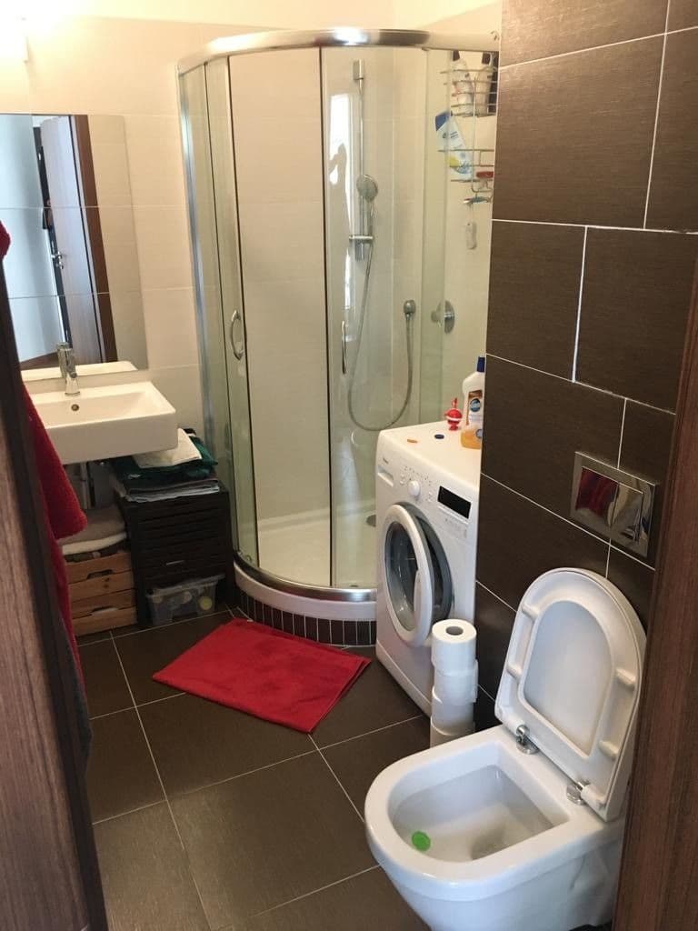 Prenájom bytu 1-izbový 34 m², Počernická, Praha, Praha Prenájom bytu 1-izbový 34 m², Počernická, Praha, Praha