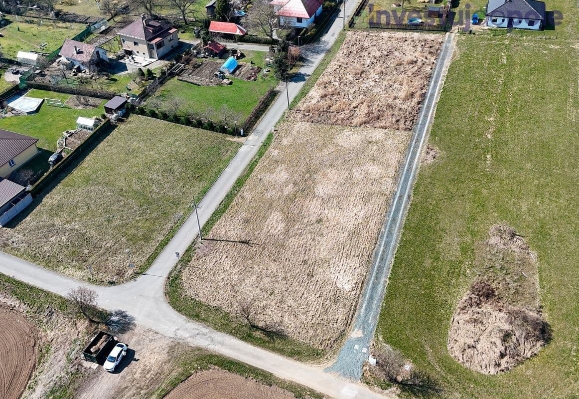 Predaj pozemku 1.527 m², Zbizuby, Středočeský kraj Predaj pozemku 1.527 m², Zbizuby, Středočeský kraj