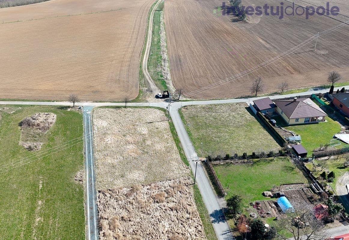 Predaj pozemku 1.527 m², Zbizuby, Středočeský kraj Predaj pozemku 1.527 m², Zbizuby, Středočeský kraj