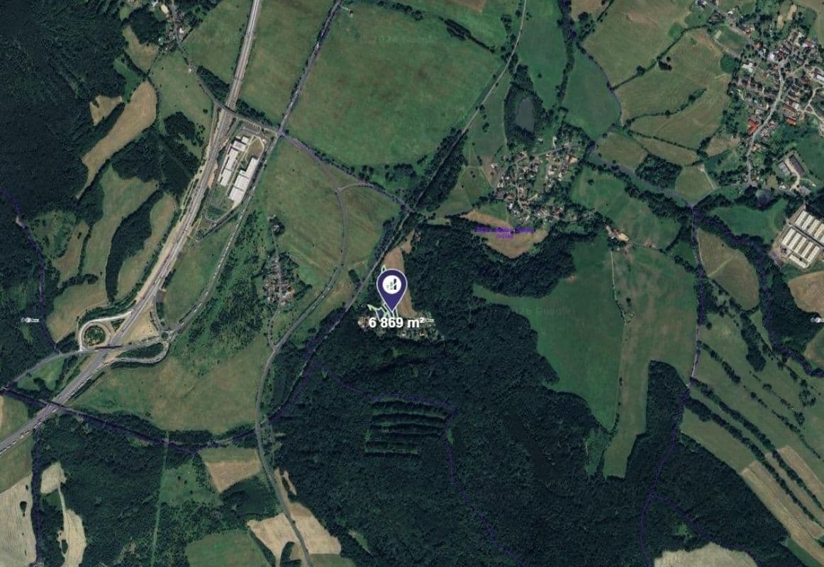 Predaj pozemku 6.869 m², Velké Chvojno, Ústecký kraj Predaj pozemku 6.869 m², Velké Chvojno, Ústecký kraj