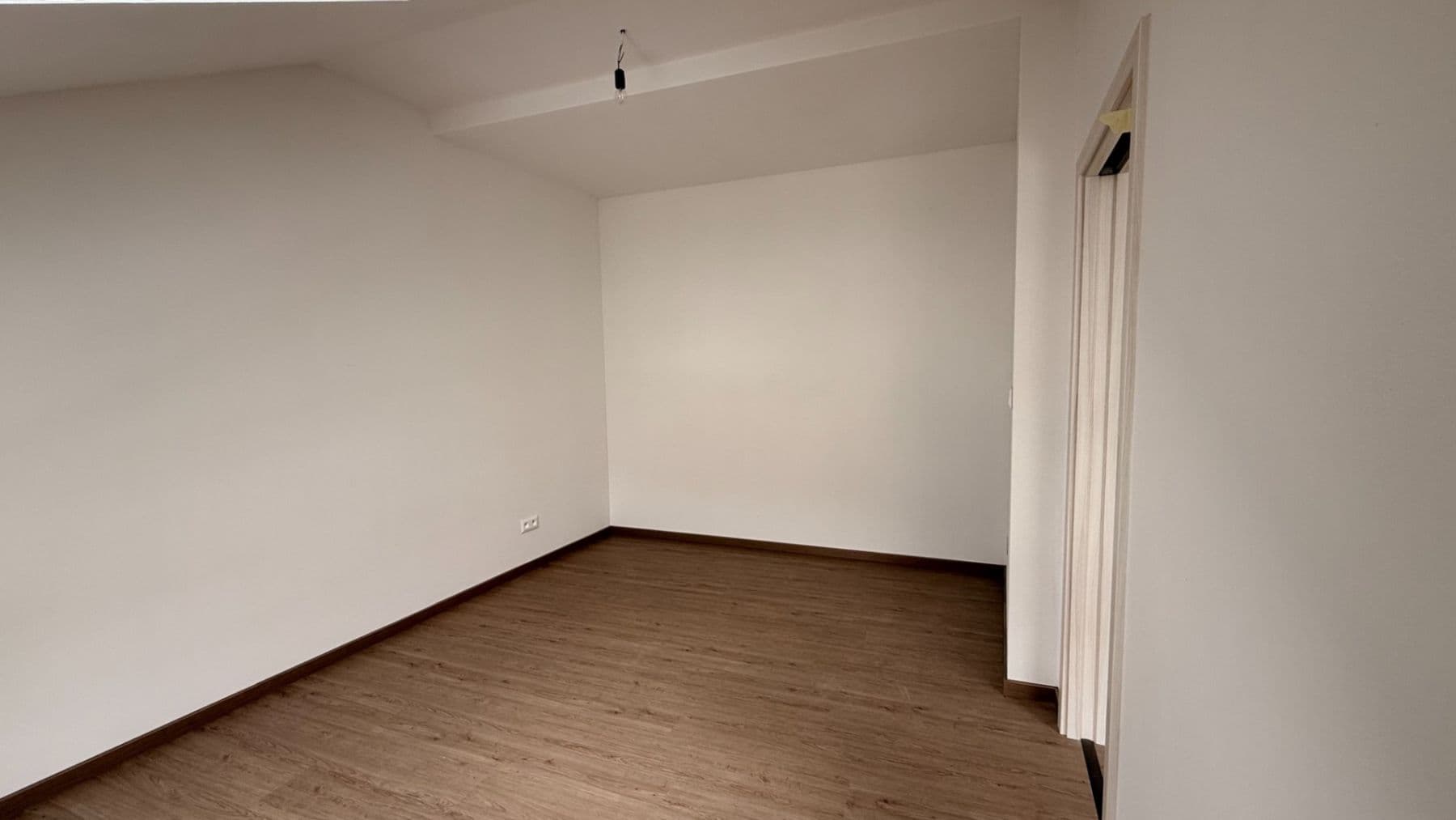 Predaj bytu 2-izbový 43 m², Faměrovo náměstí, Brno, Jihomoravský kraj Predaj bytu 2-izbový 43 m², Faměrovo náměstí, Brno, Jihomoravský kraj