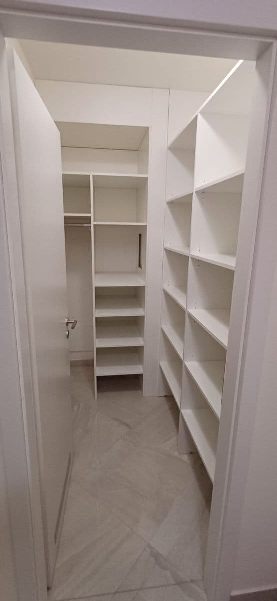 Prenájom bytu 2-izbový 48 m², Na Domovině, Praha, Praha Prenájom bytu 2-izbový 48 m², Na Domovině, Praha, Praha