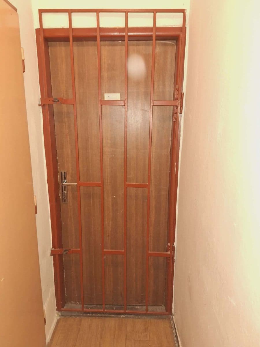 Prenájom nebytového priestoru 20 m², Pod Královkou, Praha, Praha Prenájom nebytového priestoru 20 m², Pod Královkou, Praha, Praha