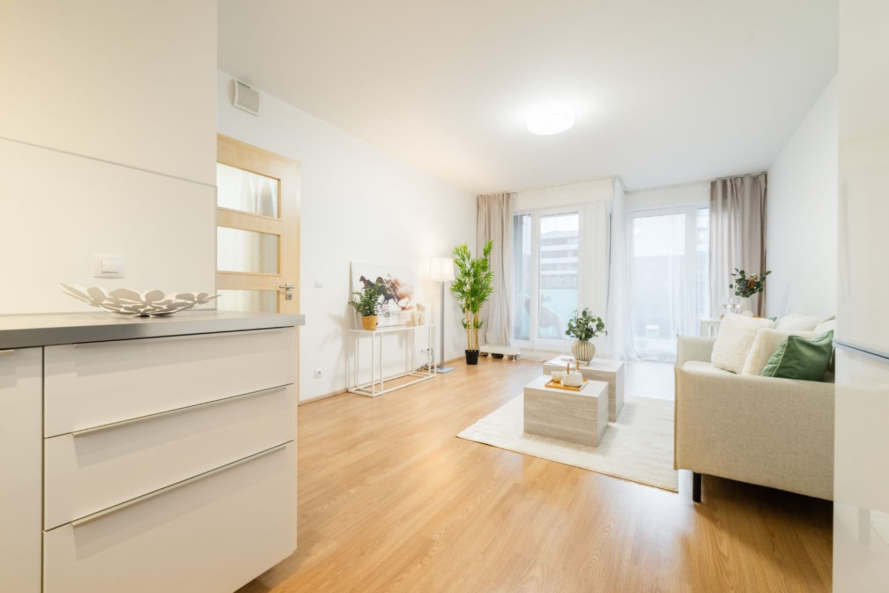 Prenájom bytu 2-izbový 58 m², Na Zlatě, Praha, Praha Prenájom bytu 2-izbový 58 m², Na Zlatě, Praha, Praha