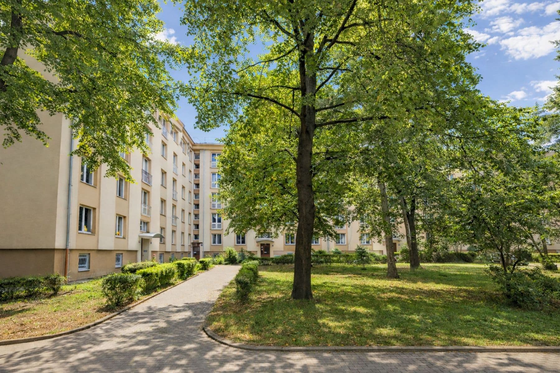 Predaj bytu 2-izbový 41 m², Jakutská, Praha, Praha Predaj bytu 2-izbový 41 m², Jakutská, Praha, Praha