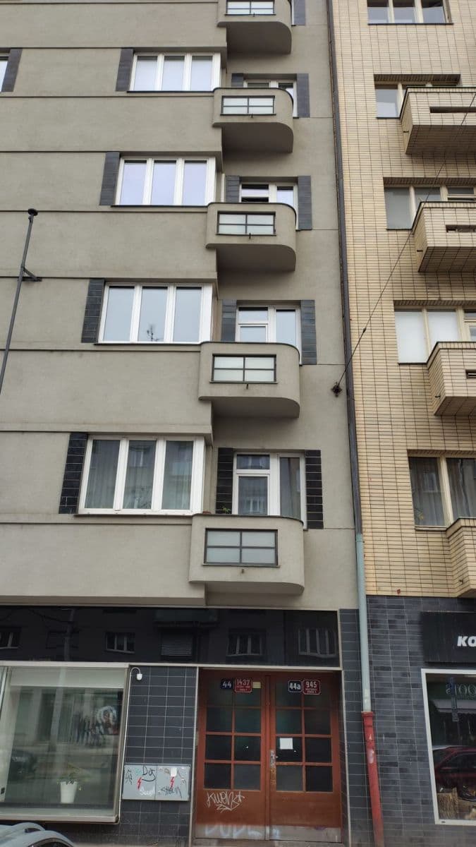 Prenájom bytu 2-izbový 51 m², Dělnická, Praha, Praha Prenájom bytu 2-izbový 51 m², Dělnická, Praha, Praha