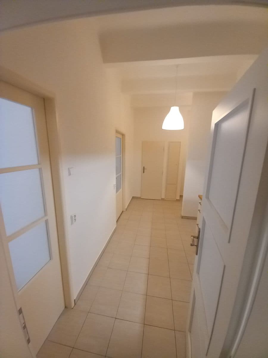 Prenájom bytu 2-izbový 51 m², Dělnická, Praha, Praha Prenájom bytu 2-izbový 51 m², Dělnická, Praha, Praha