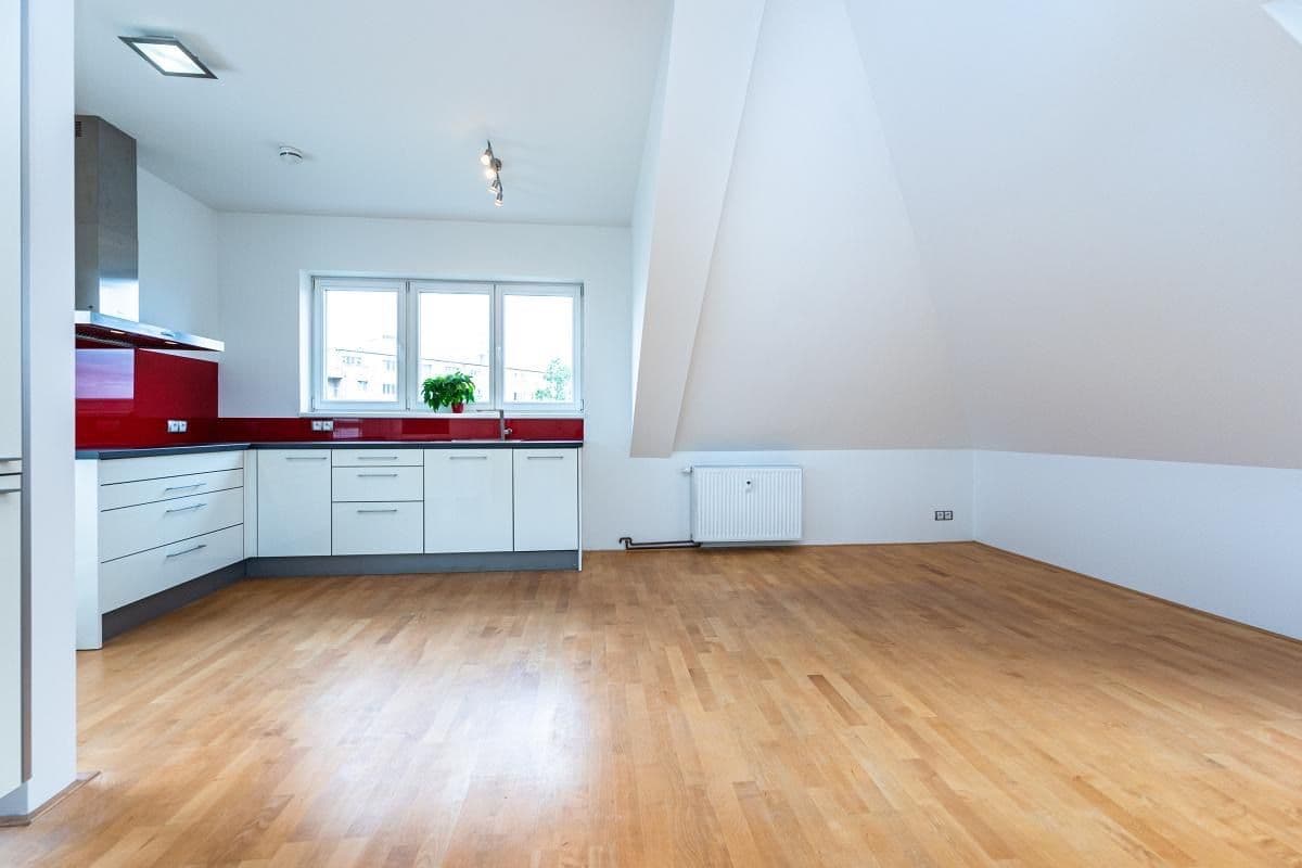 Predaj bytu 2-izbový 62 m², Bělocerkevská, Praha, Praha Predaj bytu 2-izbový 62 m², Bělocerkevská, Praha, Praha