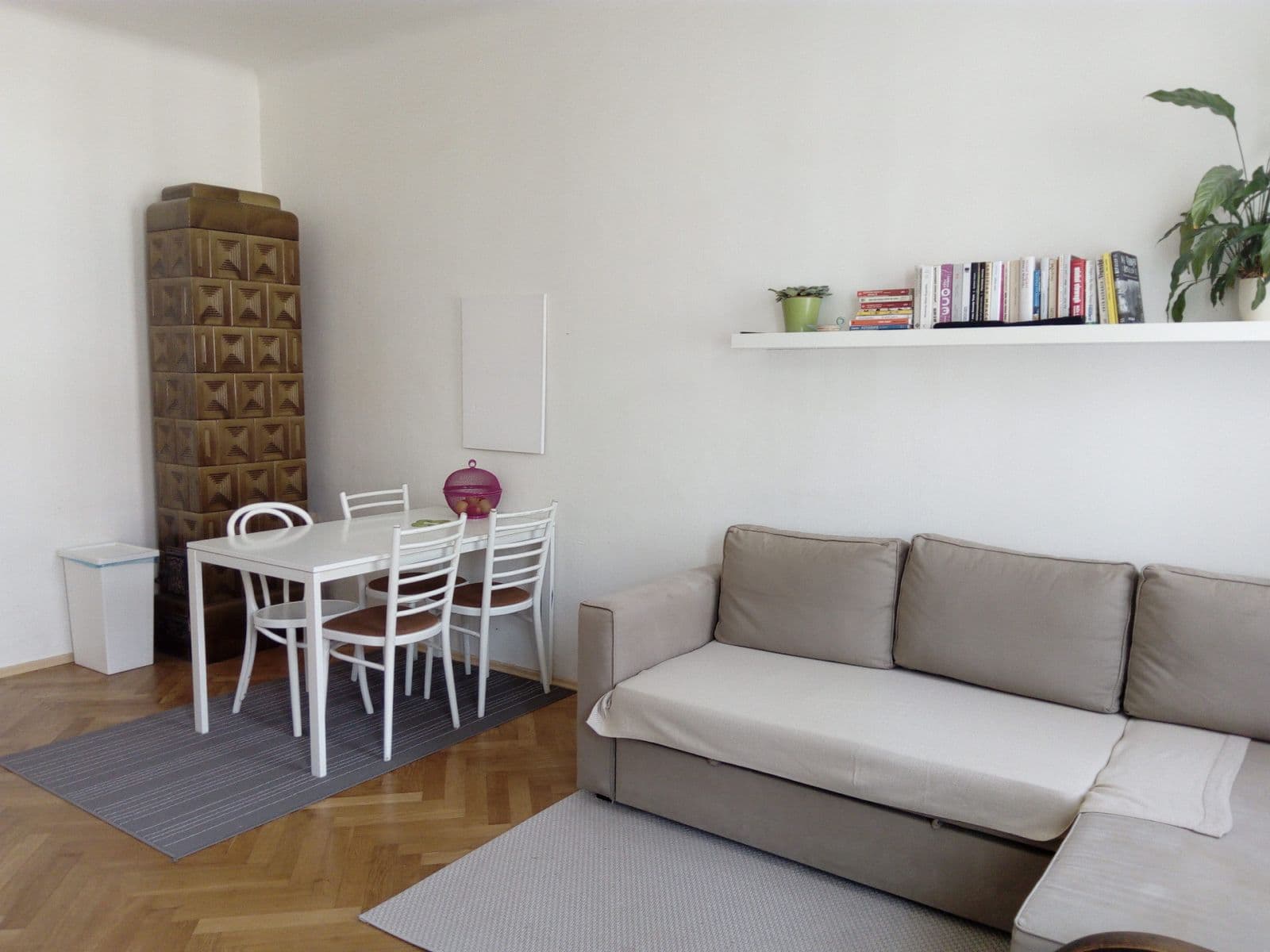 Predaj bytu 3-izbový 88 m², Ostromečská, Praha, Praha Predaj bytu 3-izbový 88 m², Ostromečská, Praha, Praha