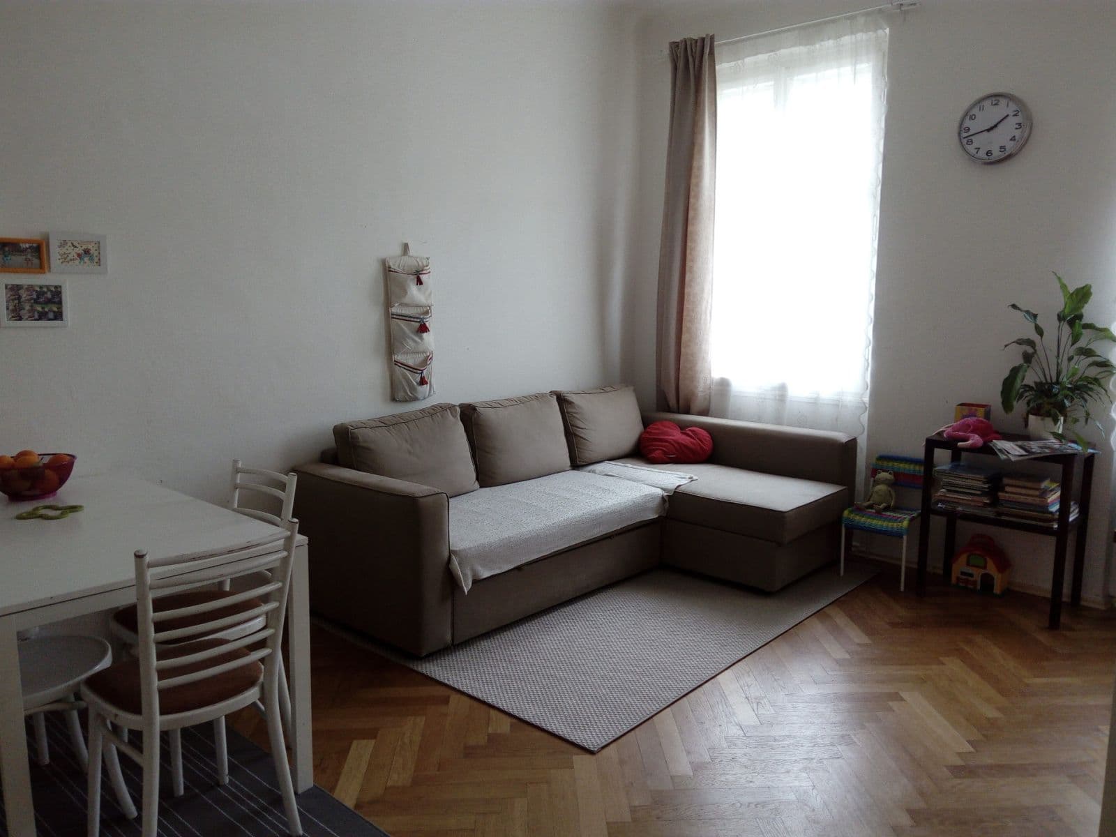 Predaj bytu 3-izbový 88 m², Ostromečská, Praha, Praha Predaj bytu 3-izbový 88 m², Ostromečská, Praha, Praha
