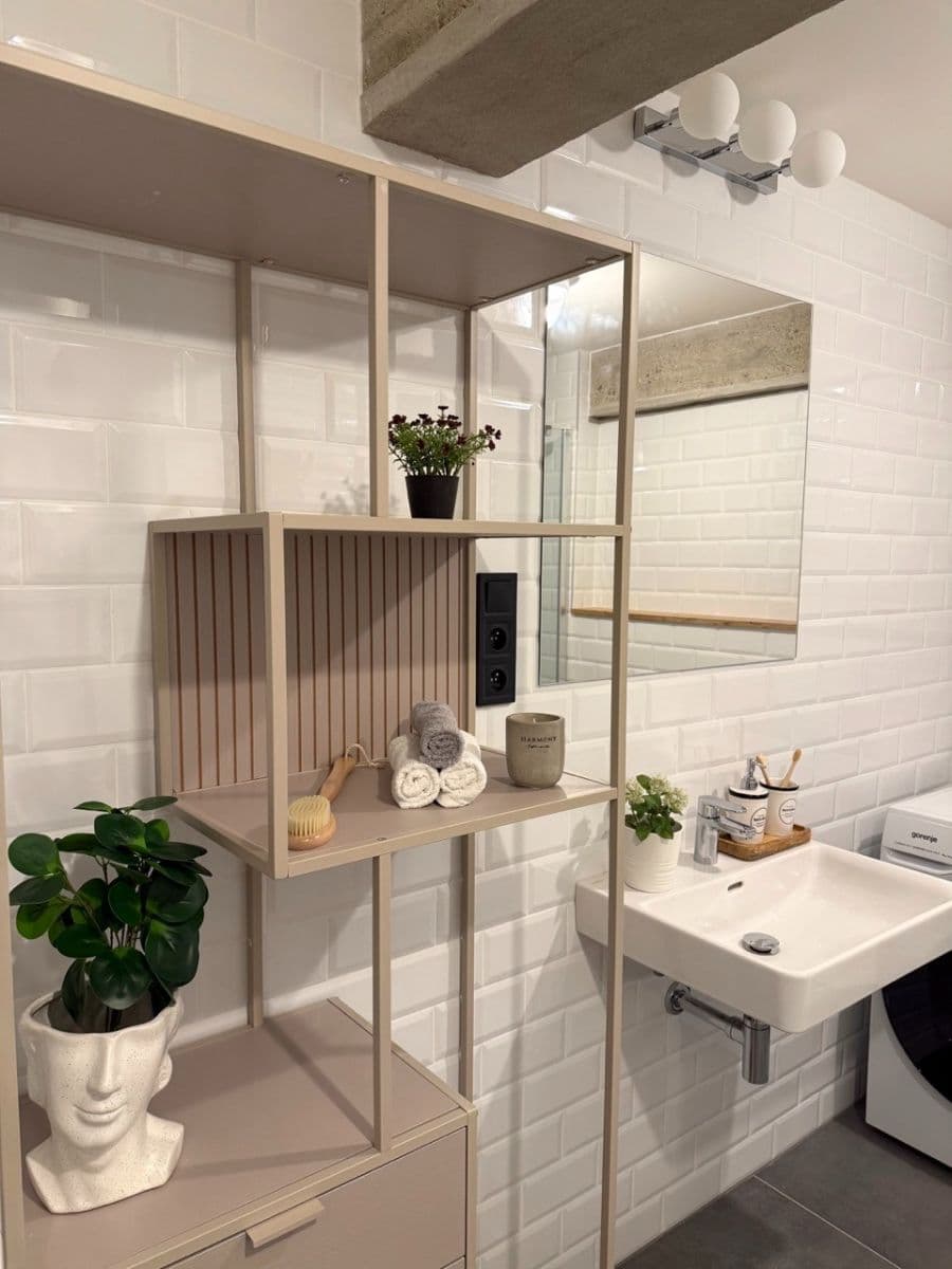 Predaj bytu 2-izbový 53 m², Kolbenova, Praha, Praha Predaj bytu 2-izbový 53 m², Kolbenova, Praha, Praha