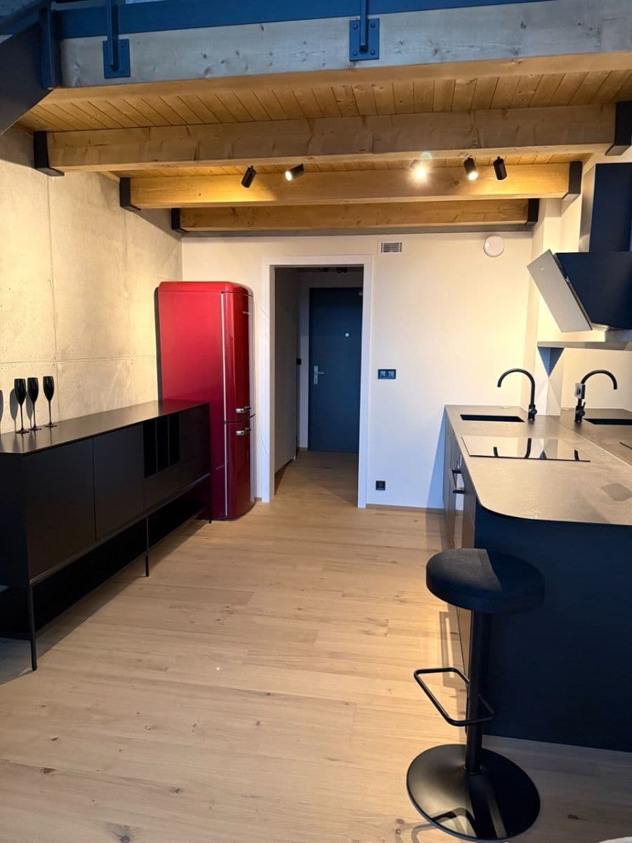 Predaj bytu 2-izbový 53 m², Kolbenova, Praha, Praha Predaj bytu 2-izbový 53 m², Kolbenova, Praha, Praha