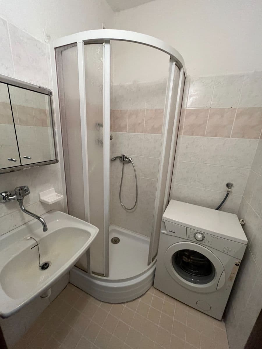 Prenájom bytu 3-izbový 62 m², Pod Svahem, Tachov, Plzeňský kraj Prenájom bytu 3-izbový 62 m², Pod Svahem, Tachov, Plzeňský kraj