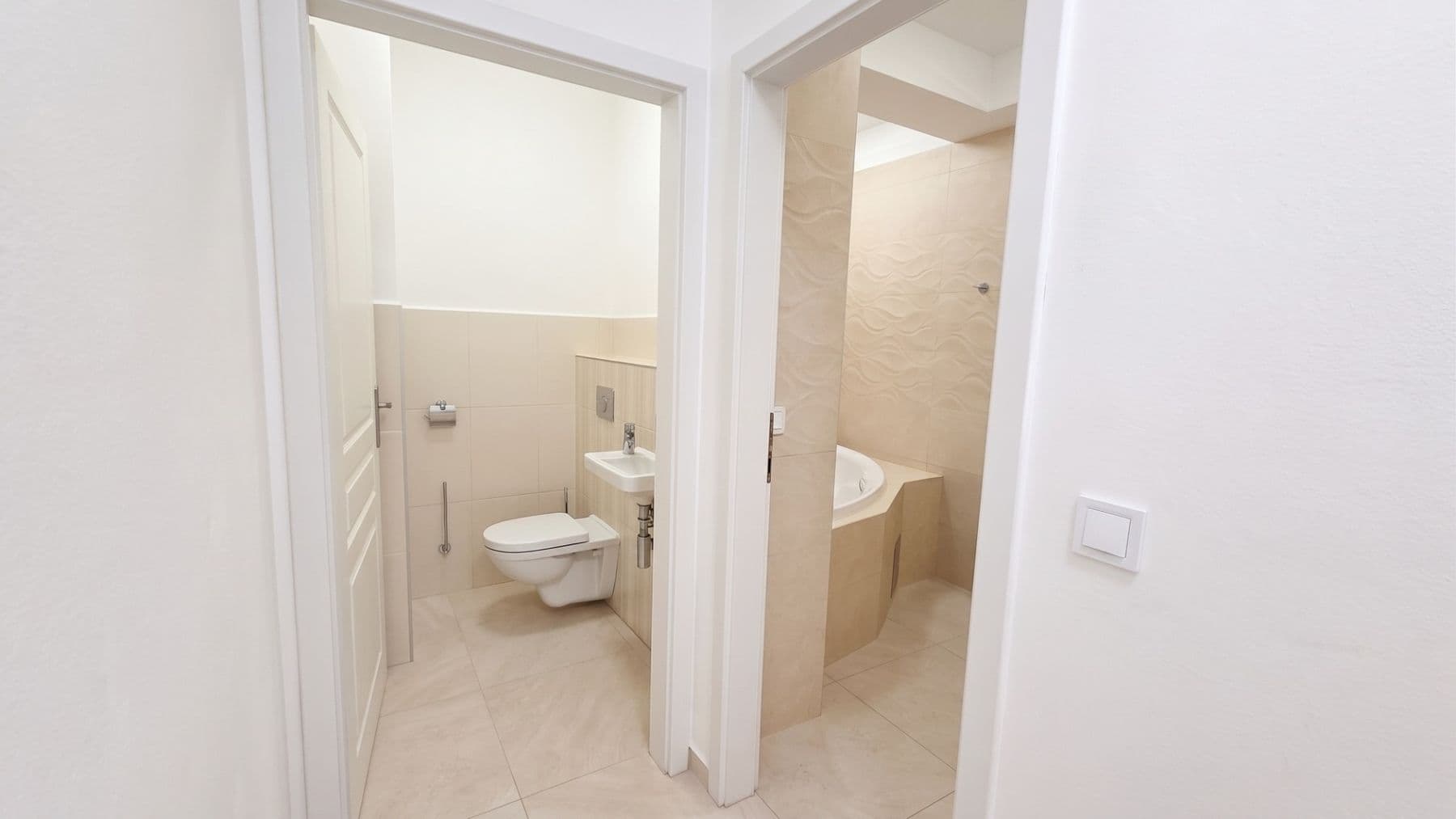 Predaj bytu 5-izbový 126 m², Podbělohorská, Praha, Praha Predaj bytu 5-izbový 126 m², Podbělohorská, Praha, Praha