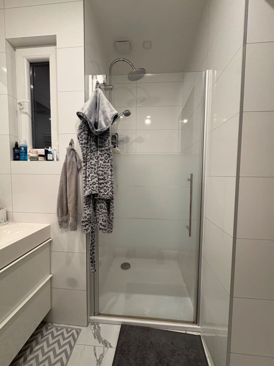 Prenájom bytu 1-izbový 36 m², U Plynárny, Praha, Praha Prenájom bytu 1-izbový 36 m², U Plynárny, Praha, Praha