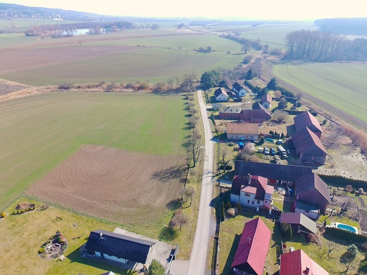 Predaj pozemku 1.206 m², Kovač, Královéhradecký kraj Predaj pozemku 1.206 m², Kovač, Královéhradecký kraj