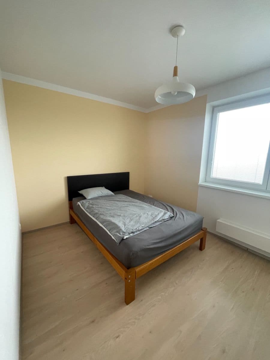 Prenájom bytu 2-izbový 47 m², Ječná, Hostivice, Středočeský kraj Prenájom bytu 2-izbový 47 m², Ječná, Hostivice, Středočeský kraj